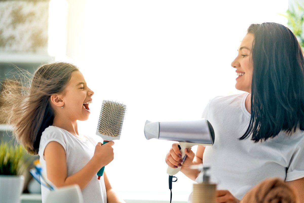 5 Moving Hacks For Packing Up Your Bathroom