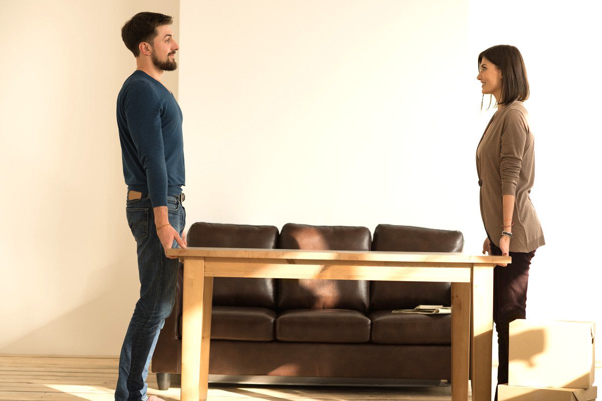 Expert Tips For Moving & Packing Tables & Other Dining Room Items